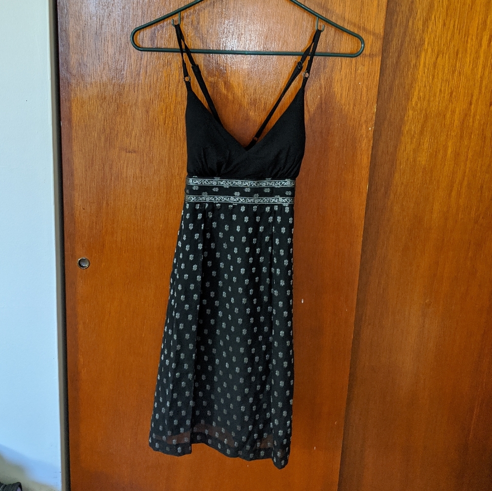 * Guess V-Neck Empire Waist Dress, New